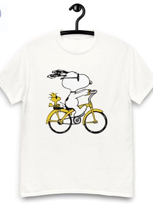 Peanuts Snoopy Woodstock Riding Bike T Shirt Cartoon T Shirt Snoopy Dday Charlie Brown Superstar Unique riracha 6