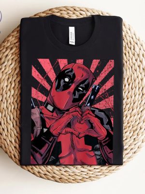 Marvel Deadpool Closed Hand Heart Shirt Disneyland Family Matching Shirt Marvel Comic Shirt Wdw Epcot Theme Park Shirt riracha 2