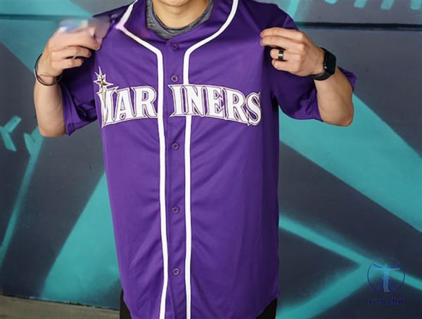 Uw Mariners Jersey Giveaway Mariners University Of Washington Alumni Night Jersey Giveaway Unique riracha 1