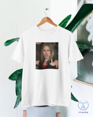 Avril Lavigne Photo T Shirt Avril Lavigne Fans Shirt Avril Lavigne Top Avril Lavigne Fans Gift Tshirt riracha 2