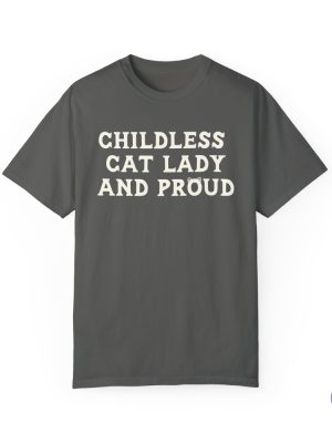 Childless Cat Lady And Proud Shirt Childless Cat Lady Childless Cat Ladies Kamala Harris Childless Cat Lady Shirt riracha 2