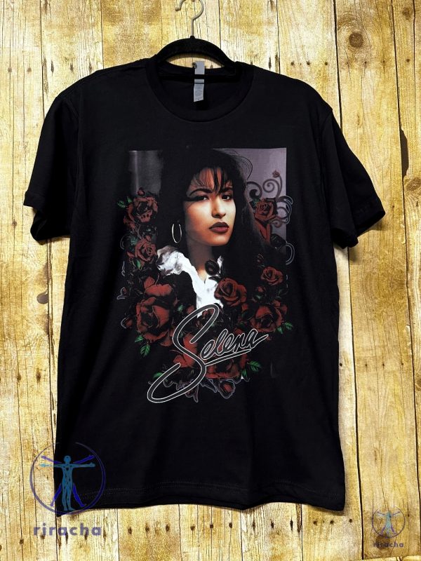 Selena Quintanilla T Shirt La Reina Del Tejano Shirt Peace Love Selena Shirt Selena Quintanilla Shirt riracha 1 1