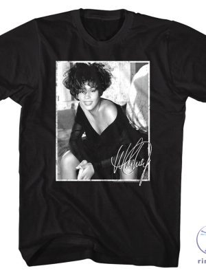 Whitney Houston Shirt Signature Style Candid Photo Graphic Tee Whitney Houston T Shirt Whitney Houston Tshirt riracha 2