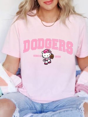 Pink Dodger Kitty T Shirt Hello Kitty Dodgers Shirt Hello Kitty Dodgers Tshirt riracha 2