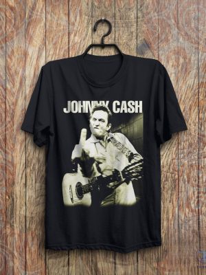 Vintage Johnny Cash Middle Finger Shirt Johnny Cash Shirt Johnny Cash T Shirt riracha 4