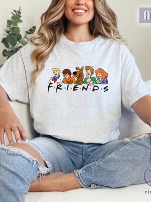 Vintage Friends Scooby Doo Sweatshirt Scooby Doo Best Day Ever Shirt riracha 3