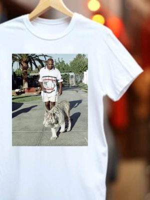 Mike Tyson Walking White Tiger Shirt Vintage 90S Tshirt Mike Tyson T Shirt riracha 9