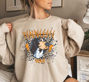 Tennessee Sweatshirt Vintage Tennessee Shirt Tennessee Travel Hoodie Tennessee Vols T Shirt riracha 2