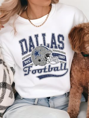 Retro Dallas Football Shirt Cowboys Team Shirt Vintage Texas Shirt Dallas Football Tee riracha 3