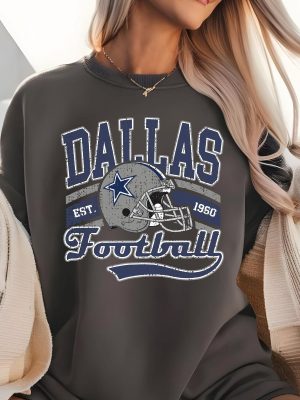 Retro Dallas Football Shirt Cowboys Team Shirt Vintage Texas Shirt Dallas Football Tee riracha 4