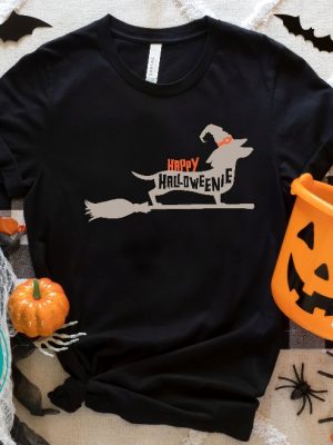 Gifts For Dog Lovers Happy Halloweenie Dachshund Witch Hat Spooky Dog Shirt Happy Halloweenie Shirt riracha 3