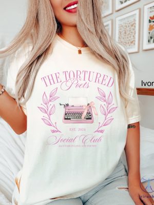 The Tortured Poets Social Club Shirt Taylor Swift Sweat Shirt Taylor Swift Tshirts Taylor Swift Spotify Merch riracha 4