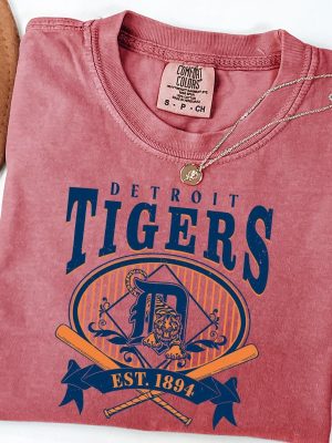 Detroit Tigers T Shirt Vintage Style Graphic Tee Retro Baseball Fan Shirt Detroit Tigers Shirt riracha 4