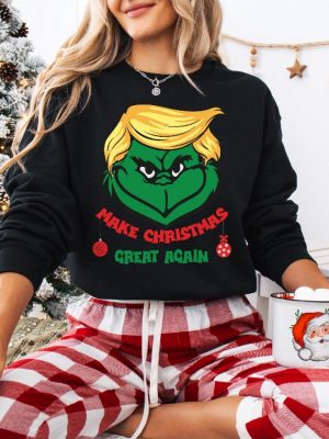 Donald Trump Make Christmas Great Again Sweatshirt Donald Trump Make Christmas Great Again Shirt riracha 2