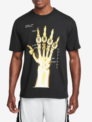 Kobe Bryant Broken Hand Xray And 5 Championship Rings Kobe Bryant Xray T Shirt Hoodie Sweatshirt riracha 2