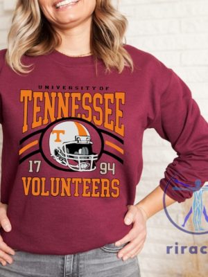 Tennessee Volunteers Football Sweatshirt Hoodie Shirt University Of Tennessee Shirts Vintage Tennessee Vols Sweater Gifts For Fan Men Women Retro riracha 3