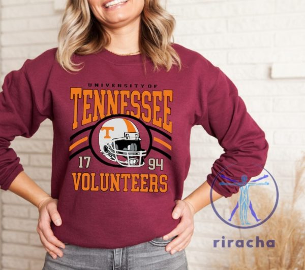 Tennessee Volunteers Football Sweatshirt Hoodie Shirt University Of Tennessee Shirts Vintage Tennessee Vols Sweater Gifts For Fan Men Women Retro riracha 3