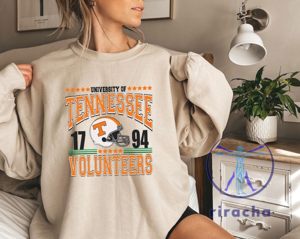 Vintage 90S Tennessee Volunteers Football T Shirt Hoodie Sweatshirt Tennessee Game Day Gifts For Fan Men Women Tennessee Vols Tee Shirts Unique