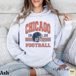 Vintage Chicago Bears Crewneck Sweatshirt T Shirt Retro Gifts For Fan Men Women Tee Gift Shirts Tshirt Birthday Christmas Unique riracha 2