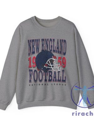 New England Patriots Sweatshirt Hoodie Tshirt Shirt Vintage Crewneck Gifts For Fan Men Women Tee Shirts Tshirt Birthday Christmas Unique riracha 2