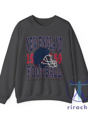 New England Patriots Sweatshirt Hoodie Tshirt Shirt Vintage Crewneck Gifts For Fan Men Women Tee Shirts Tshirt Birthday Christmas Unique riracha 4