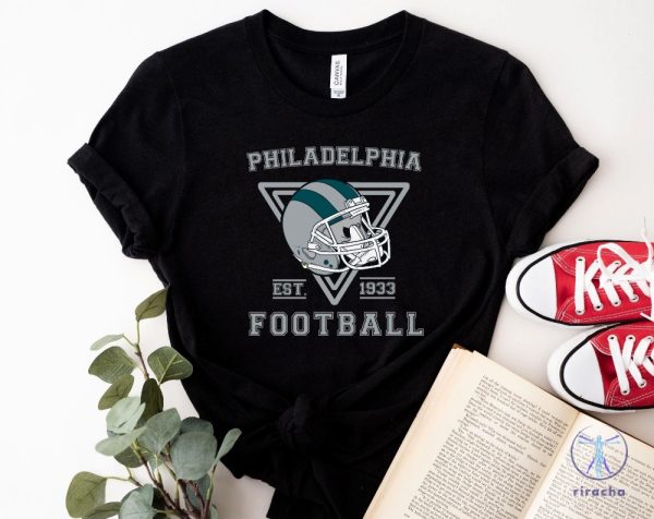 Philadelphia Eagles Football Shirt Hoodie Sweatshirt Gifts For Fan Mens Womens Crewneck Retro Eagles Shirts Gift Game Day Sweater Unique riracha 1 1