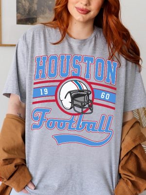 Vintage Houston Texans Football Crewneck Sweatshirt Tshirt Hoodie Tee Gifts For Fan Mens Womens Game Day Tee Shirts Birthday Gift Sweater riracha 1 2