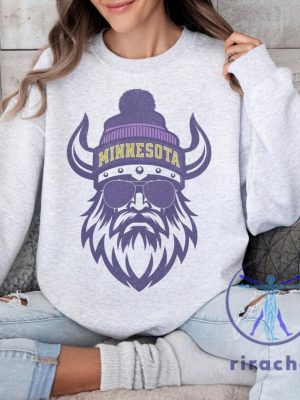 Minnesota Vikings Football Sweatshirt Tshirt Hoodie Gifts For Fan Mens Womens Trendy Shirts Game Day Tee Trendy Sweatshirts Pullover Hoodies riracha 1 2