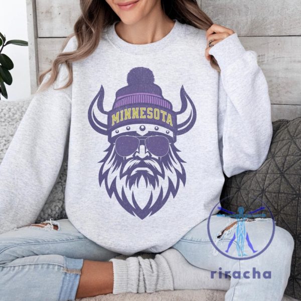 Minnesota Vikings Football Sweatshirt Tshirt Hoodie Gifts For Fan Mens Womens Trendy Shirts Game Day Tee Trendy Sweatshirts Pullover Hoodies riracha 1 2