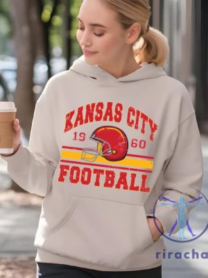 Kansas City Chiefs Football Sweatshirt Hoodie Tshirt Tee Shirts Gifts For Kc Fan Mens Womens Vintage Sweater Game Day Hoodies Mom Dad Unique riracha 1 4