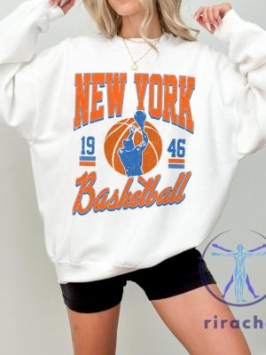 New York Basketball Graphic Shirts Hoodie Sweatshirt Retro 90S New York Knicks Sweater Tee Game Day Gift For Fan Unique riracha 1 1