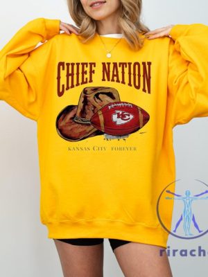 Kansas City Chiefs Sweatshirt Tshirt Hoodie Vintage Kc Chiefs Sweatshirts Retro Crewneck Trendy Gift For Kc Fan New riracha 1 1