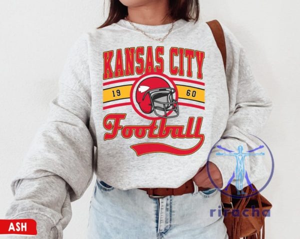 Vintage Kansas City Chiefs Kc Chief Superbowl Champions Sweatshirt Tshirt Patrick Mahomes Crewneck Pullover Unique riracha 1