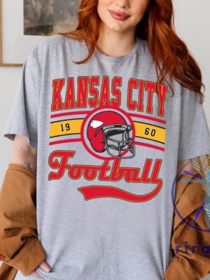 Vintage Kansas City Chiefs Kc Chief Superbowl Champions Sweatshirt Tshirt Patrick Mahomes Crewneck Pullover Unique riracha 1 1